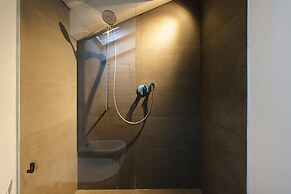 Design Apartment With Terrace by Wonderful Italy