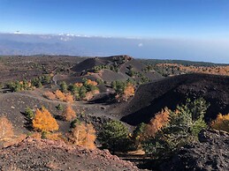 Design Apartment With Terrace by Wonderful Italy