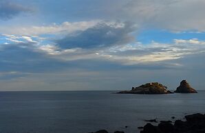 Design Apartment With Terrace by Wonderful Italy