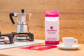 Family Style House in Naples by Wonderful Italy