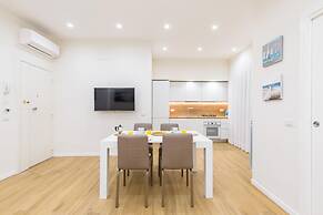 Family Style House in Naples by Wonderful Italy