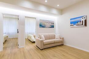 Family Style House in Naples by Wonderful Italy