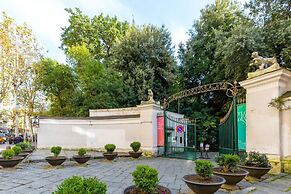 Family Style House in Naples by Wonderful Italy