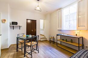 Porta Nolana Apartment by Wonderful Italy