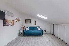 Maisonnette Il Todeschino B12 by Wonderful Italy