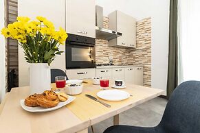 Casa di Diana in Zona Cenisia by Wonderful Italy