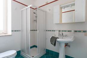 Lungarini Apartment by Wonderful Italy