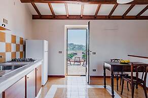 Gli Iris Apartments - Casa con Terrazza by Wonderful Italy