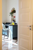 Vittorio Emanuele Modern Apartment I by Wonderful Italy