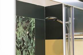 Vittorio Emanuele Modern Apartment I by Wonderful Italy