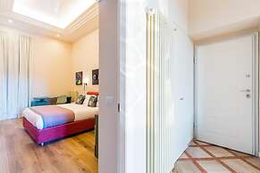 Vittorio Emanuele Modern Apartment I by Wonderful Italy