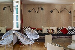 Sui Tetti del Centro di Genova