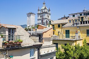 Sui Tetti del Centro di Genova
