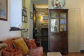 Villa San Massimo With Pool by Wonderful Italy