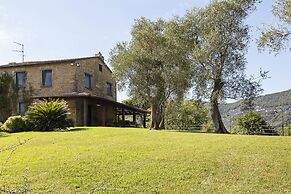 Villa San Massimo With Pool by Wonderful Italy