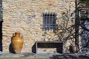 Villa San Massimo With Pool by Wonderful Italy