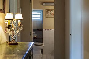 Villa San Massimo With Pool by Wonderful Italy