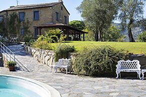 Villa San Massimo With Pool by Wonderful Italy