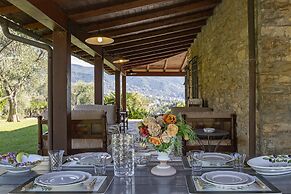 Villa San Massimo With Pool by Wonderful Italy