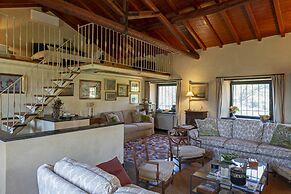 Villa San Massimo With Pool by Wonderful Italy