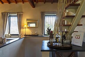 Villa San Massimo With Pool by Wonderful Italy