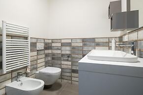 Ariosti Apartment I by Wonderful Italy