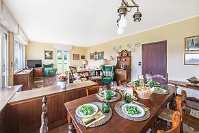 Villa Elisa con Piscina by Wonderful Italy