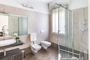 Villa Elisa con Piscina by Wonderful Italy