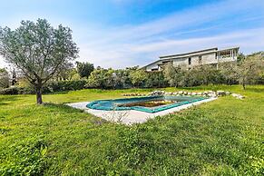 Villa Elisa con Piscina by Wonderful Italy