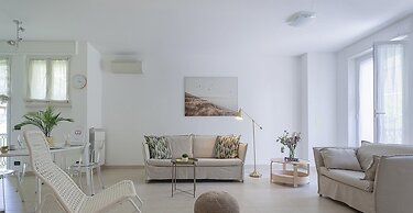 Shelley Apartments by Wonderful Italy - Sand