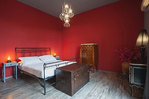 Ursino Apartment With Balcony by Wonderful Italy