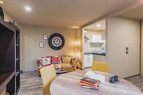 Ursino Apartment With Balcony by Wonderful Italy