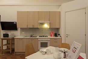 Vegetti Twin Apartments A by Wonderful Italy