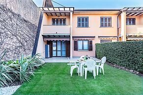 Artemisia B 1 con Piscina by Wonderful Italy