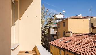 Galleria del Reno 2B by Wonderful Italy