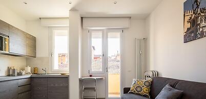 Galleria del Reno 2B by Wonderful Italy