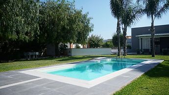 Dependance in Villa con Piscina by Wonderful Italy
