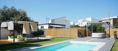 Dependance in Villa con Piscina by Wonderful Italy