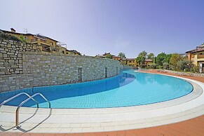 Borgo del Torchio A14 con Piscina by Wonderful Italy