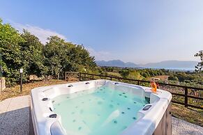 Castelletto 2 - Piscina Jacuzzi by Wonderful Italy