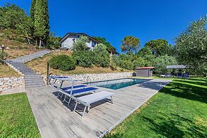 Castelletto 2 - Piscina Jacuzzi by Wonderful Italy