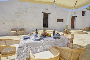 Casale Monte Kronio by Wonderful Italy