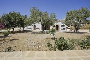 Casale Monte Kronio by Wonderful Italy