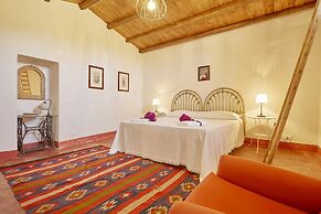 Casale Monte Kronio by Wonderful Italy