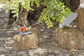 Casale Monte Kronio by Wonderful Italy