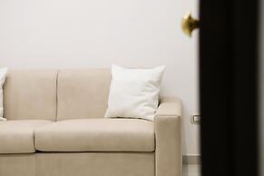 Cozy Apartment in Piazza Cavour by Wonderful Italy