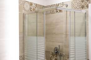 Cozy Apartment in Piazza Cavour by Wonderful Italy