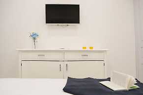 Cozy Apartment in Piazza Cavour by Wonderful Italy