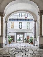 Palazzo Castrofilippo Apartment by Wonderful Italy