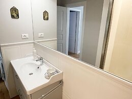 Romantic Apartment in S Giorgio by Wonderful Italy